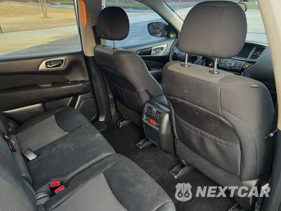 2017 Nissan Pathfinder S - zdjęcie 9 z 11 - miniatura