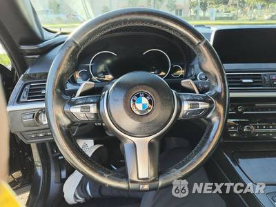 2016 BMW 6 Series Convertible 650i xDrive M SPORT LINE - zdjęcie 33 z 49 - miniatura
