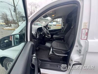 2021 Mercedes-Benz Metris Cargo Van 126.0" WB - zdjęcie 23 z 42 - miniatura