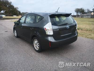 2012 Toyota Prius v Three - zdjęcie 6 z 8 - miniatura