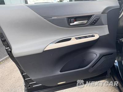 2024 Toyota Venza Limited - zdjęcie 13 z 20 - miniatura