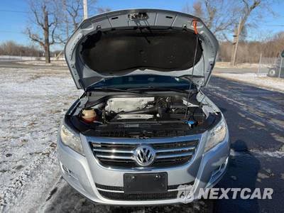 2010 Volkswagen Tiguan SE - zdjęcie 16 z 19 - miniatura