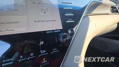 2018 Toyota Camry XSE - zdjęcie 13 z 21 - miniatura