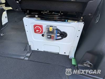 2024 Mercedes-Benz Sprinter 2500 Cargo Van Standard Roof 144.0" WB - zdjęcie 23 z 24 - miniatura