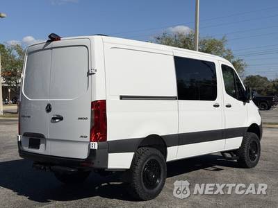 2024 Mercedes-Benz Sprinter 2500 Cargo Van Standard Roof 144.0" WB - zdjęcie 7 z 24 - miniatura