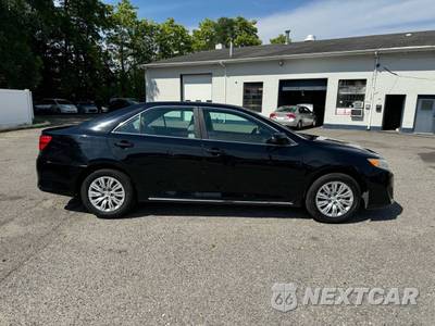 2012 Toyota Camry LE - zdjęcie 5 z 36 - miniatura