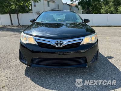 2012 Toyota Camry LE - zdjęcie 3 z 36 - miniatura