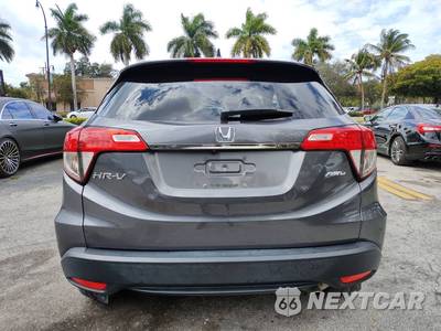 2022 Honda HR-V EX - zdjęcie 7 z 50 - miniatura
