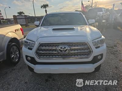 2017 Toyota Tacoma TRD Sport Crew Cab Medium Bed - zdjęcie 2 z 25 - miniatura