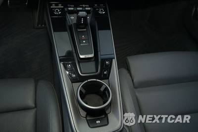 2021 Porsche 911 Carrera Coupe - zdjęcie 19 z 32 - miniatura