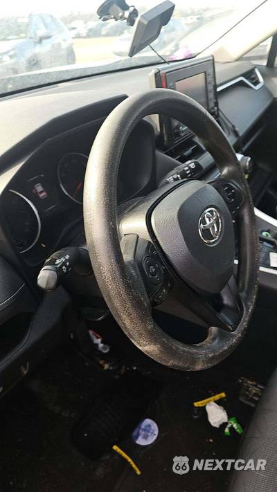 2022 Toyota RAV4 XLE - zdjęcie 8 z 8 - miniatura