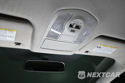 2013 Toyota Prius v Three - zdjęcie 40 z 46 - miniatura