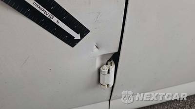 2005 GMC Savana 1500 Cargo Van 1SA 135.0" WB - zdjęcie 12 z 26 - miniatura
