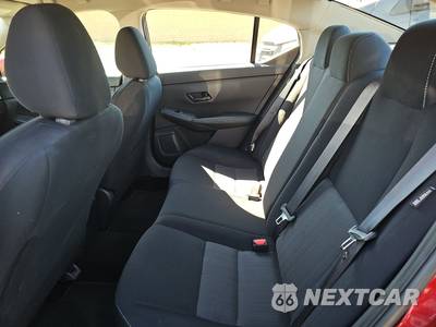 2024 Nissan Sentra SV - zdjęcie 13 z 18 - miniatura