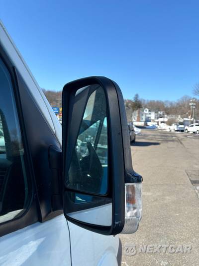 2017 Mercedes-Benz Sprinter 3500XD Cargo Van DRW Standard Roof 144.3" WB - zdjęcie 17 z 20 - miniatura