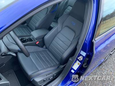 2023 Volkswagen Golf R Hatchback - zdjęcie 13 z 32 - miniatura