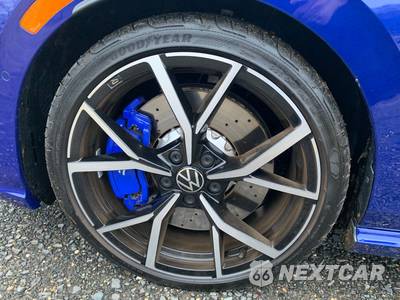 2023 Volkswagen Golf R Hatchback - zdjęcie 28 z 32 - miniatura