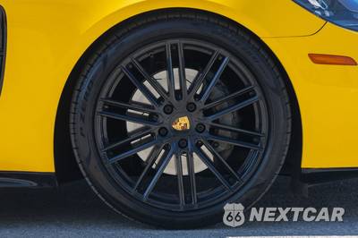 2018 Porsche Panamera 4S - zdjęcie 31 z 50 - miniatura