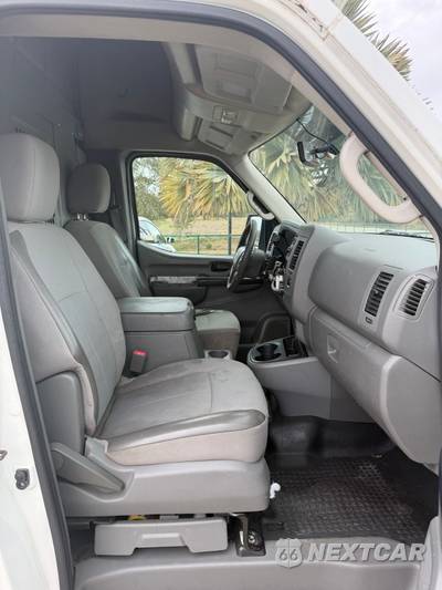 2012 Nissan NV2500 HD Cargo S High Roof 146.1" WB - zdjęcie 13 z 14 - miniatura