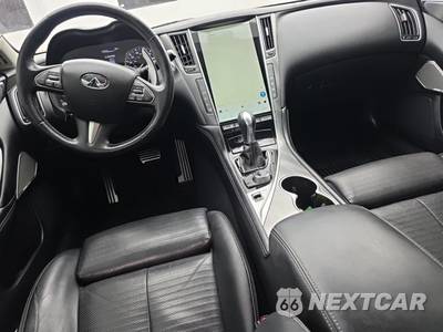 2017 INFINITI Q50 Red Sport 400 - zdjęcie 14 z 24 - miniatura