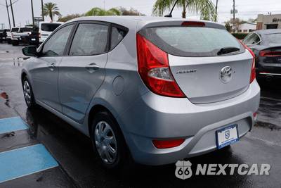 2013 Hyundai Accent GS Hatchback - zdjęcie 3 z 15 - miniatura