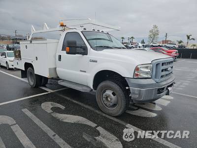 2006 Ford Super Duty F-350 Cab Chassis XL Regular Cab DRW - zdjęcie 3 z 33 - miniatura