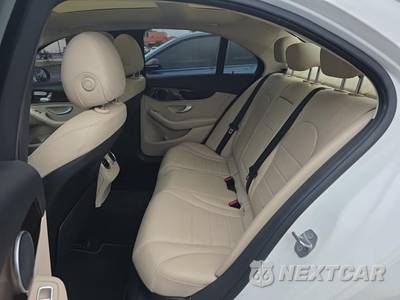 2018 Mercedes-Benz C 300 Sedan - zdjęcie 16 z 26 - miniatura