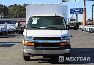 2023 Chevrolet Express 3500 Cutaway 1WT - zdjęcie 13 z 50 - miniatura