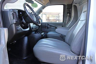 2023 Chevrolet Express 3500 Cutaway 1WT - zdjęcie 21 z 50 - miniatura
