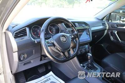 2018 Volkswagen Tiguan 2.0T SE - zdjęcie 10 z 44 - miniatura