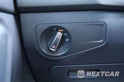 2018 Volkswagen Tiguan 2.0T SE - zdjęcie 35 z 44 - miniatura