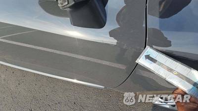 2025 Toyota Corolla Hybrid LE Sedan - zdjęcie 5 z 8 - miniatura