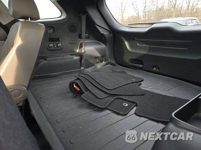 2018 Hyundai Santa Fe Limited Ultimate - zdjęcie 14 z 31 - miniatura