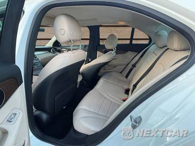 2021 Mercedes-Benz C 300 Sedan - zdjęcie 14 z 14 - miniatura