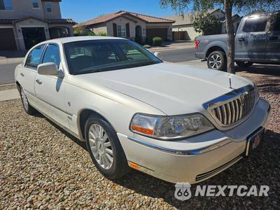2003 Lincoln Town Car Signature Premium - zdjęcie 3 z 57 - miniatura
