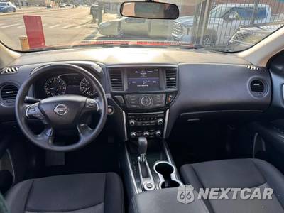 2017 Nissan Pathfinder S - zdjęcie 17 z 24 - miniatura