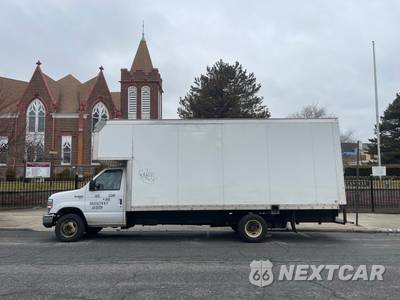 2019 Ford Super Duty E-450 Cutaway DRW - zdjęcie 8 z 23 - miniatura