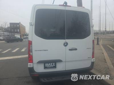 2019 Mercedes-Benz Sprinter 2500 Cargo Van Standard Roof 144.0" WB - zdjęcie 5 z 24 - miniatura