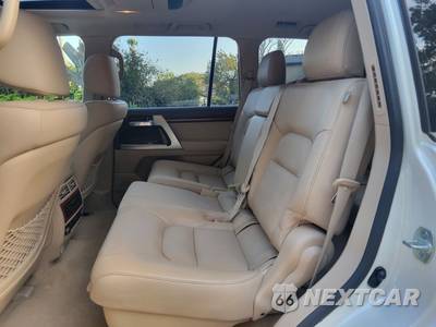 2015 Toyota Land Cruiser - zdjęcie 30 z 40 - miniatura