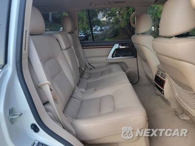 2015 Toyota Land Cruiser - zdjęcie 33 z 40 - miniatura