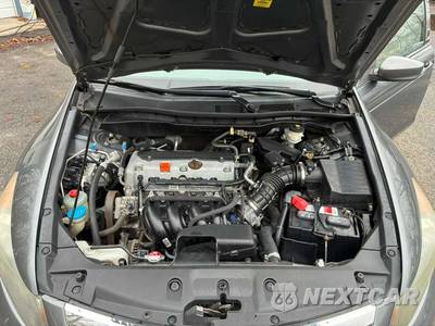 2011 Honda Accord Sedan LX-P - zdjęcie 32 z 34 - miniatura