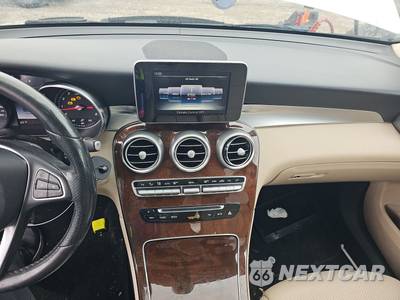 2017 Mercedes-Benz GLC 300 - zdjęcie 13 z 20 - miniatura