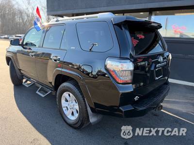 2016 Toyota 4Runner SR5 Premium - zdjęcie 4 z 31 - miniatura