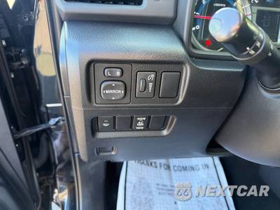 2016 Toyota 4Runner SR5 Premium - zdjęcie 14 z 31 - miniatura