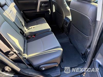 2016 Toyota 4Runner SR5 Premium - zdjęcie 25 z 31 - miniatura