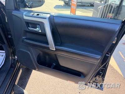 2016 Toyota 4Runner SR5 Premium - zdjęcie 27 z 31 - miniatura