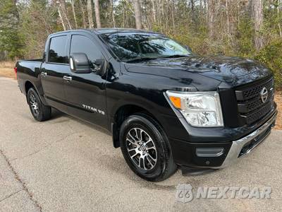 2020 Nissan TITAN SV Crew Cab Short Bed - zdjęcie 3 z 45 - miniatura