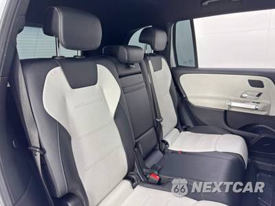 2021 Mercedes-Benz AMG GLB 35 4MATIC - zdjęcie 39 z 49 - miniatura