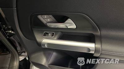 2023 Mercedes-Benz EQB 300 - zdjęcie 49 z 56 - miniatura