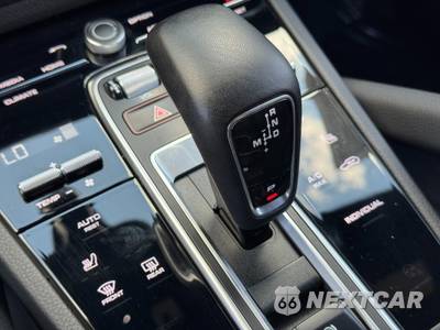 2022 Porsche Cayenne E-Hybrid - zdjęcie 32 z 48 - miniatura